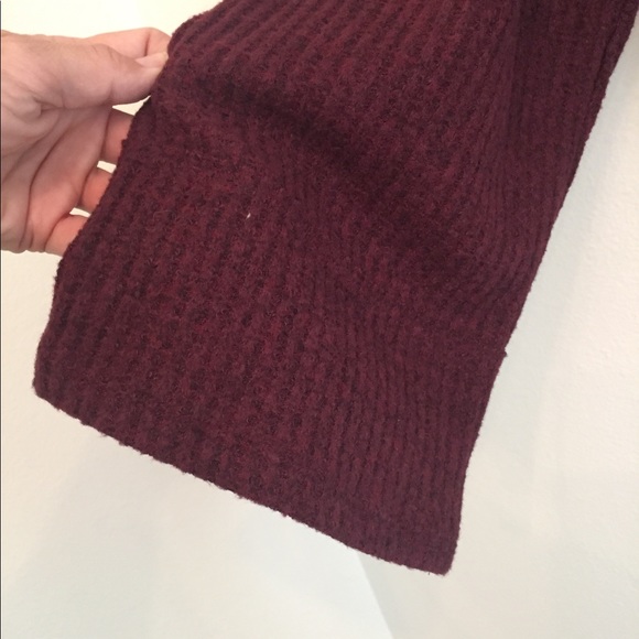 Free People Cowl Neck Knit Bell Sleeve Top… - Picture 5 of 7